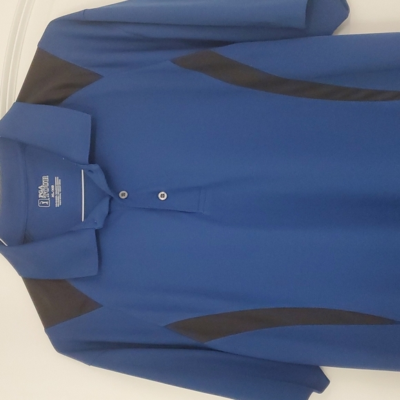Nice blue and black golf shirt in very good condition! - Picture 3 of 5